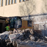 Ein Drittel des Seitenschiffes ist abgebrochen. Alles ist bisher gut gegangen